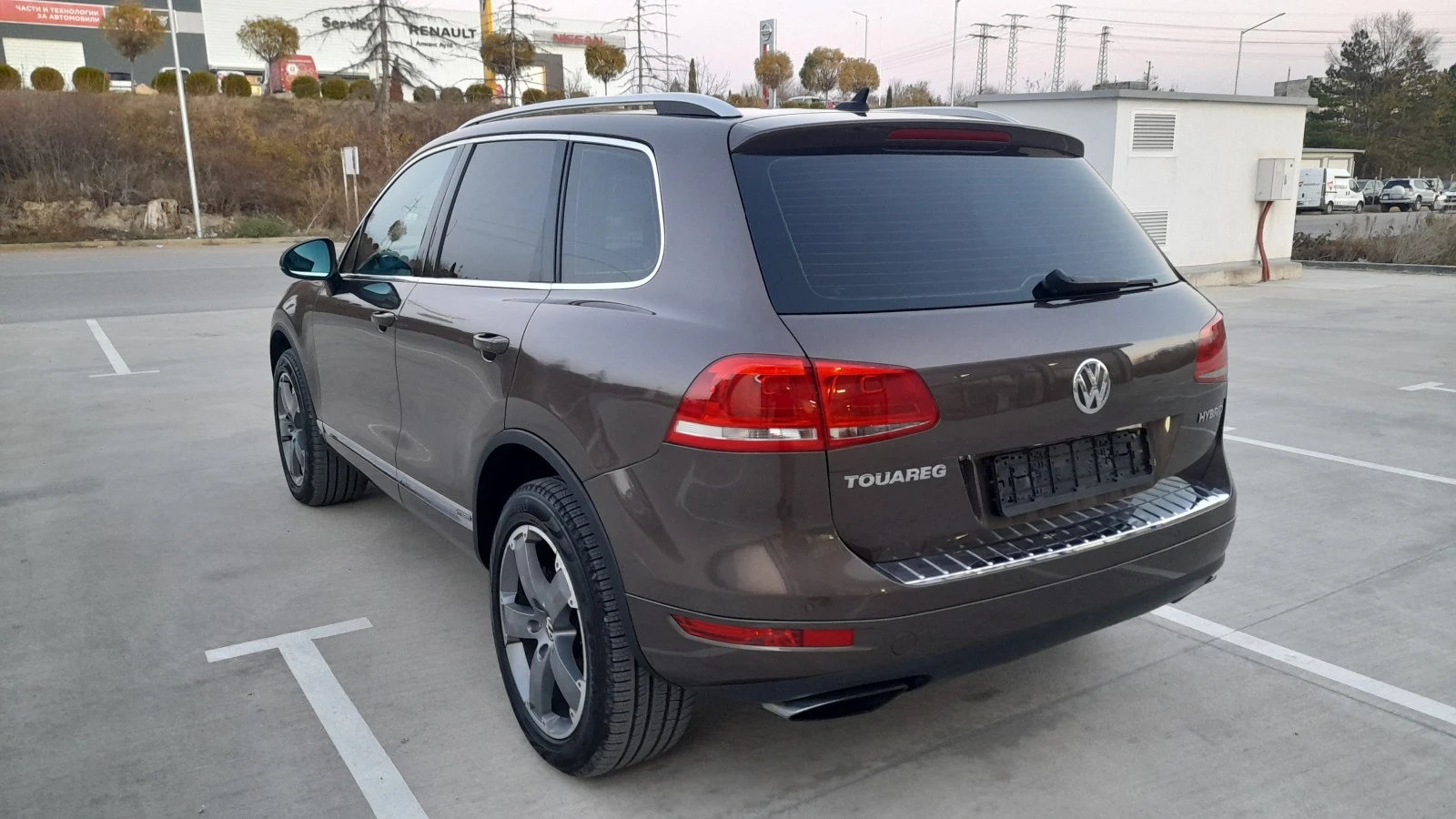 VW Touareg 3.0 TSI-ХИБРИД - изображение 4