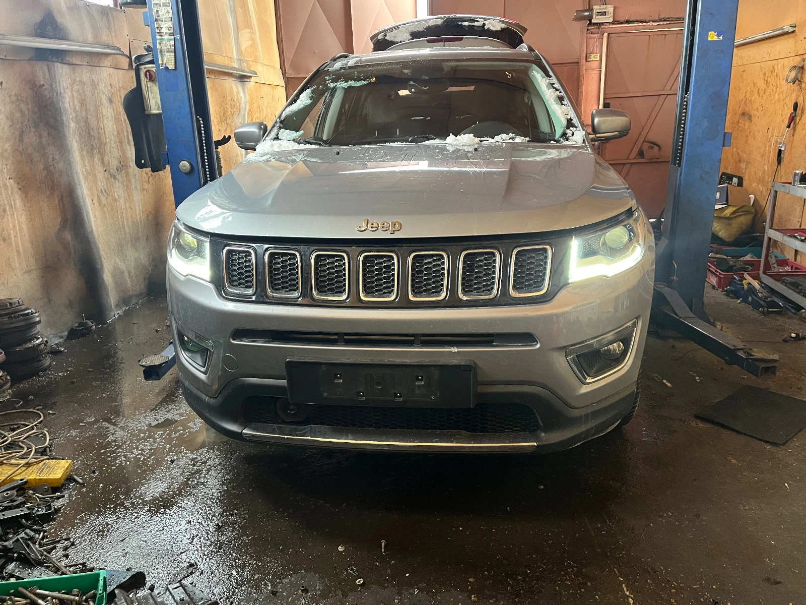 Jeep Compass 2.0 дизел 4x4 - [1] 