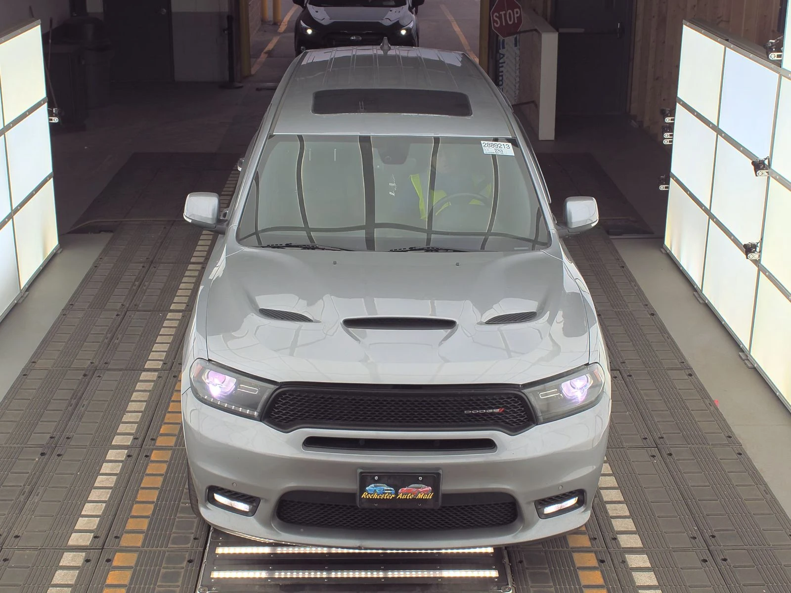 Dodge Durango R/T* 5.7 HEMI* AWD* 8ZF* Подгрев* Обдух* Камера*  - изображение 3
