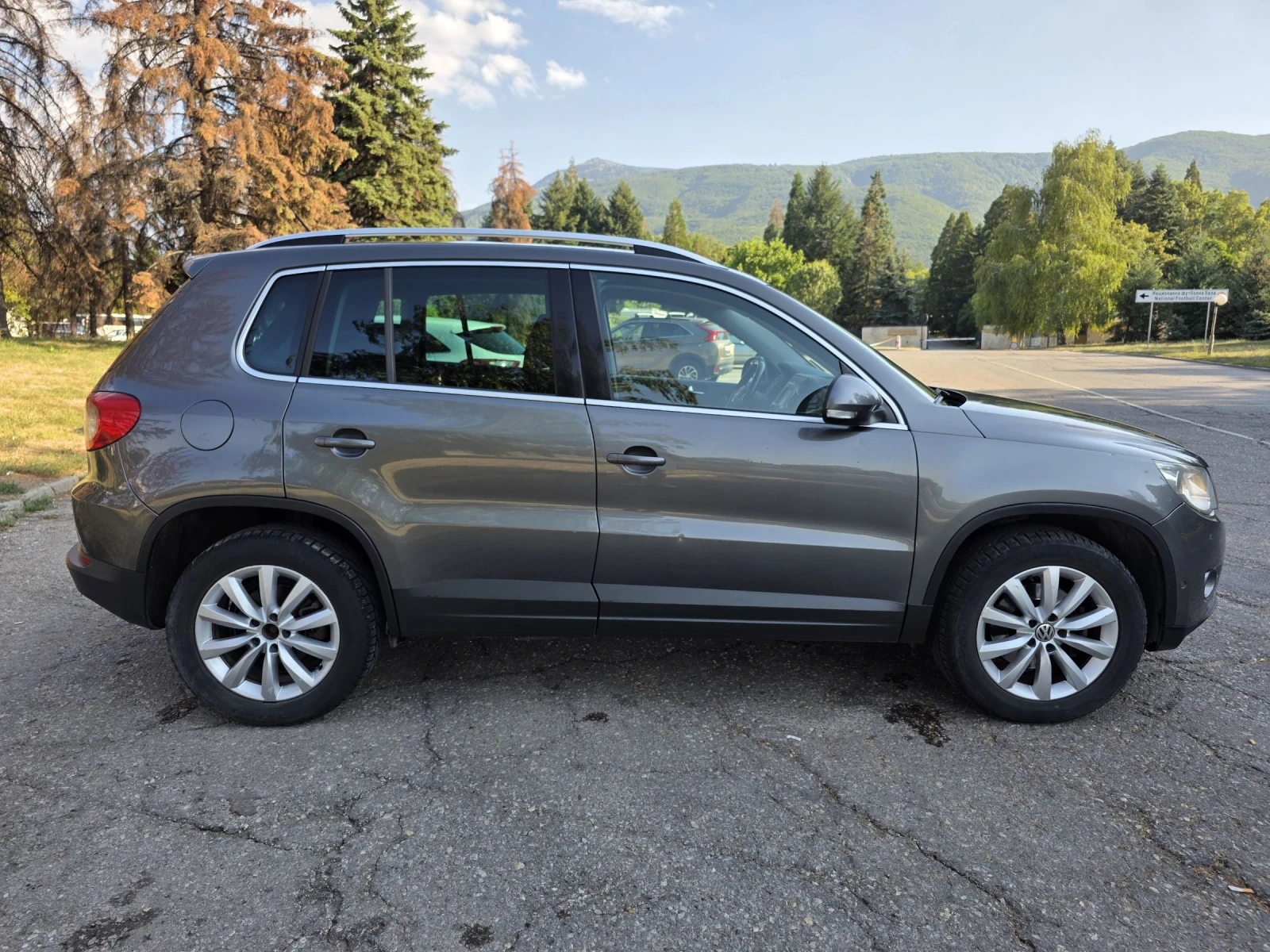 VW Tiguan 2.0TDI 4 MOTION - изображение 6