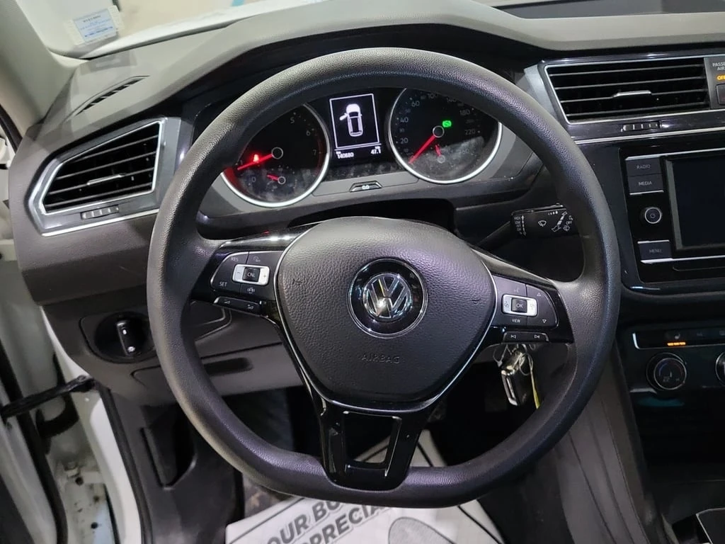 VW Tiguan * TRENDLINE * CARFAX *    | Mobile.bg   13