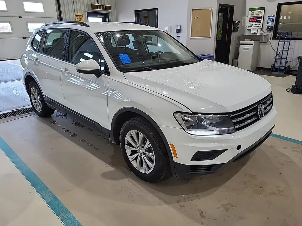 VW Tiguan * TRENDLINE * CARFAX * БЕЗ ПЪРВОНАЧАЛНА ВНОСКА - изображение 2