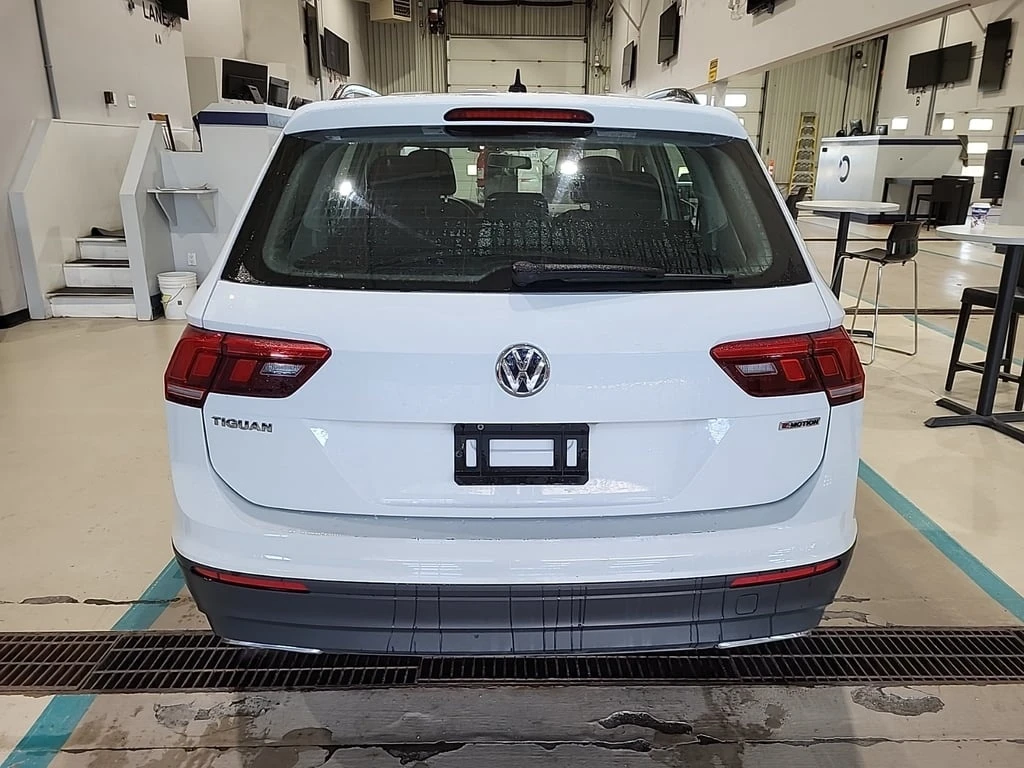 VW Tiguan * TRENDLINE * CARFAX * БЕЗ ПЪРВОНАЧАЛНА ВНОСКА - изображение 6