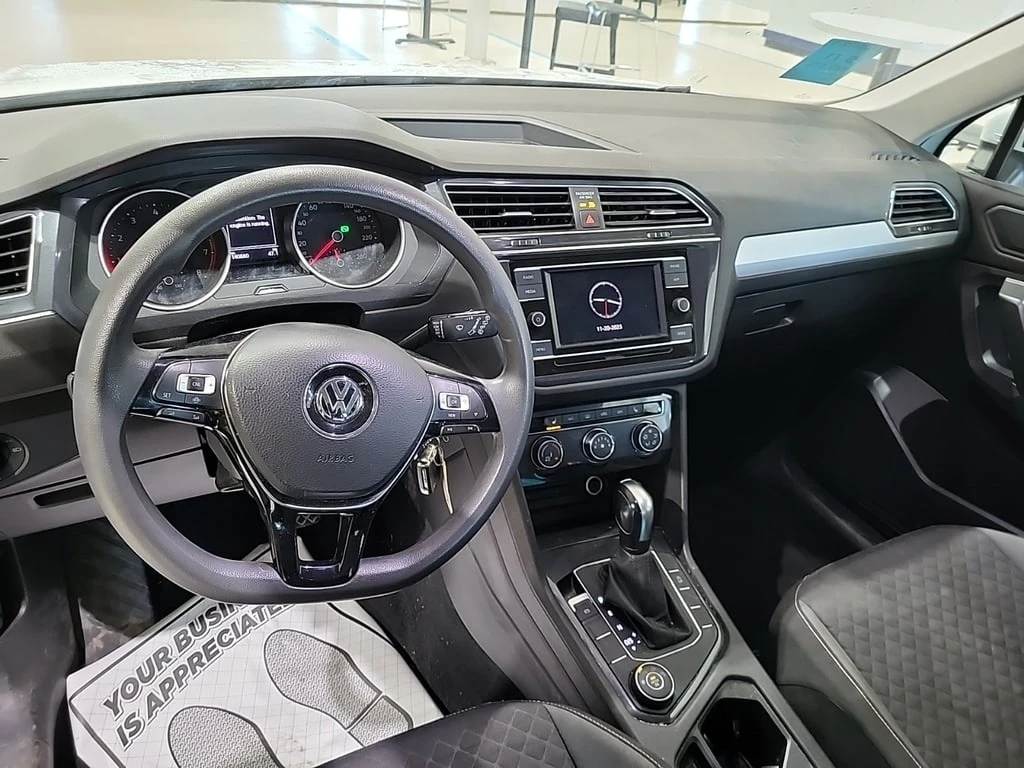 VW Tiguan * TRENDLINE * CARFAX * БЕЗ ПЪРВОНАЧАЛНА ВНОСКА - изображение 9