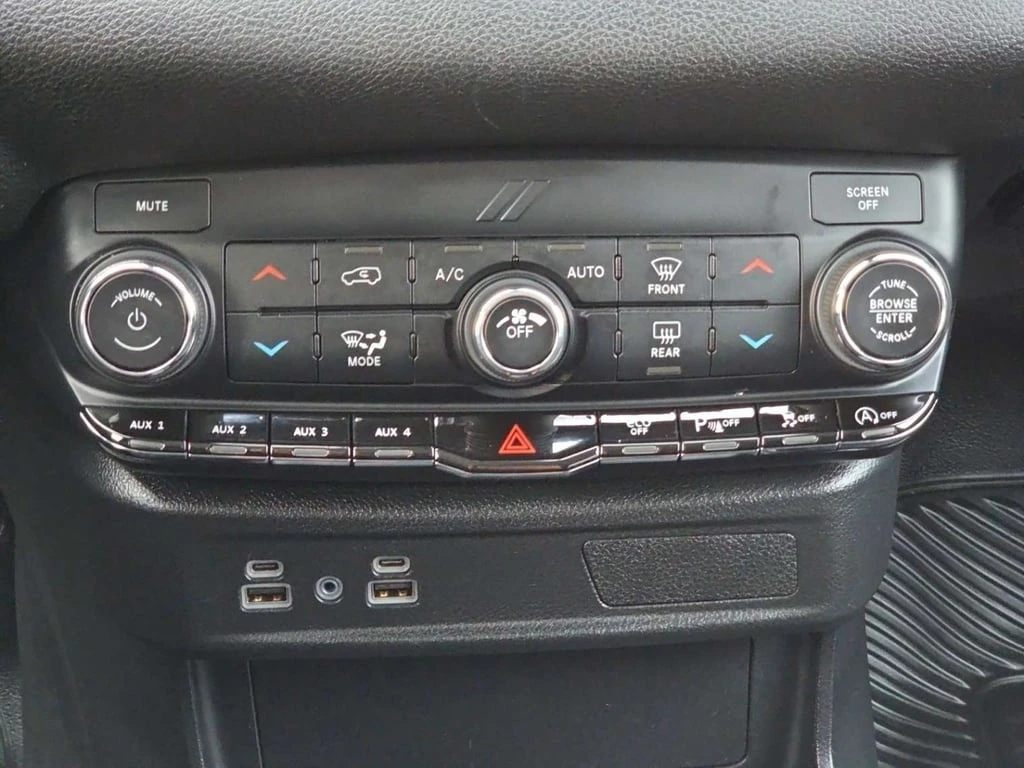 Dodge Durango * Special Service, Pursuit/Enforcer * CARFAX * ��� | Mobile.bg � ����������� 13