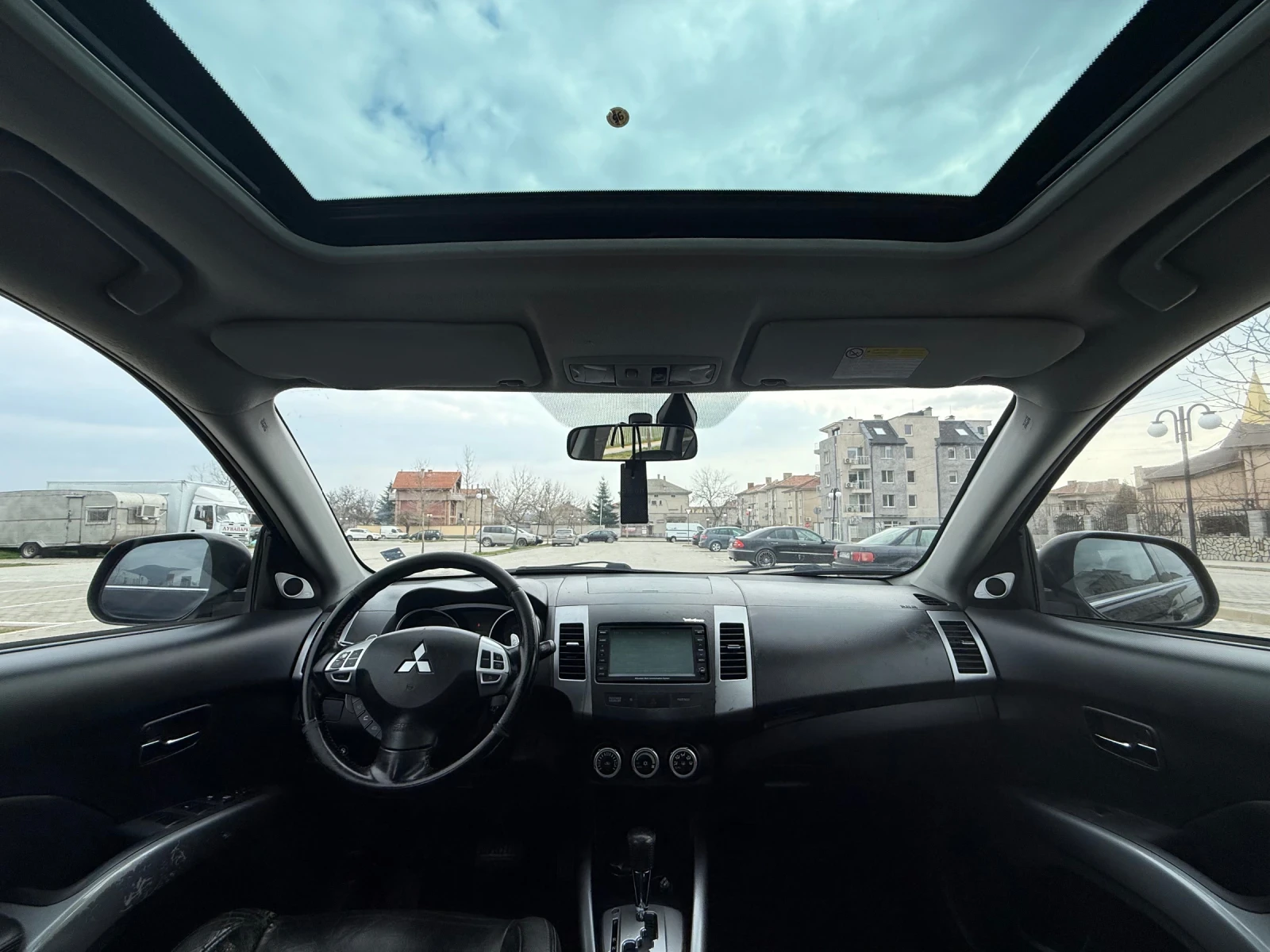 Mitsubishi Outlander ГАЗ/Кожа/Нави/Камера* ЛИЗИНГ, снимка 8 - Автомобили и джипове - 53884668