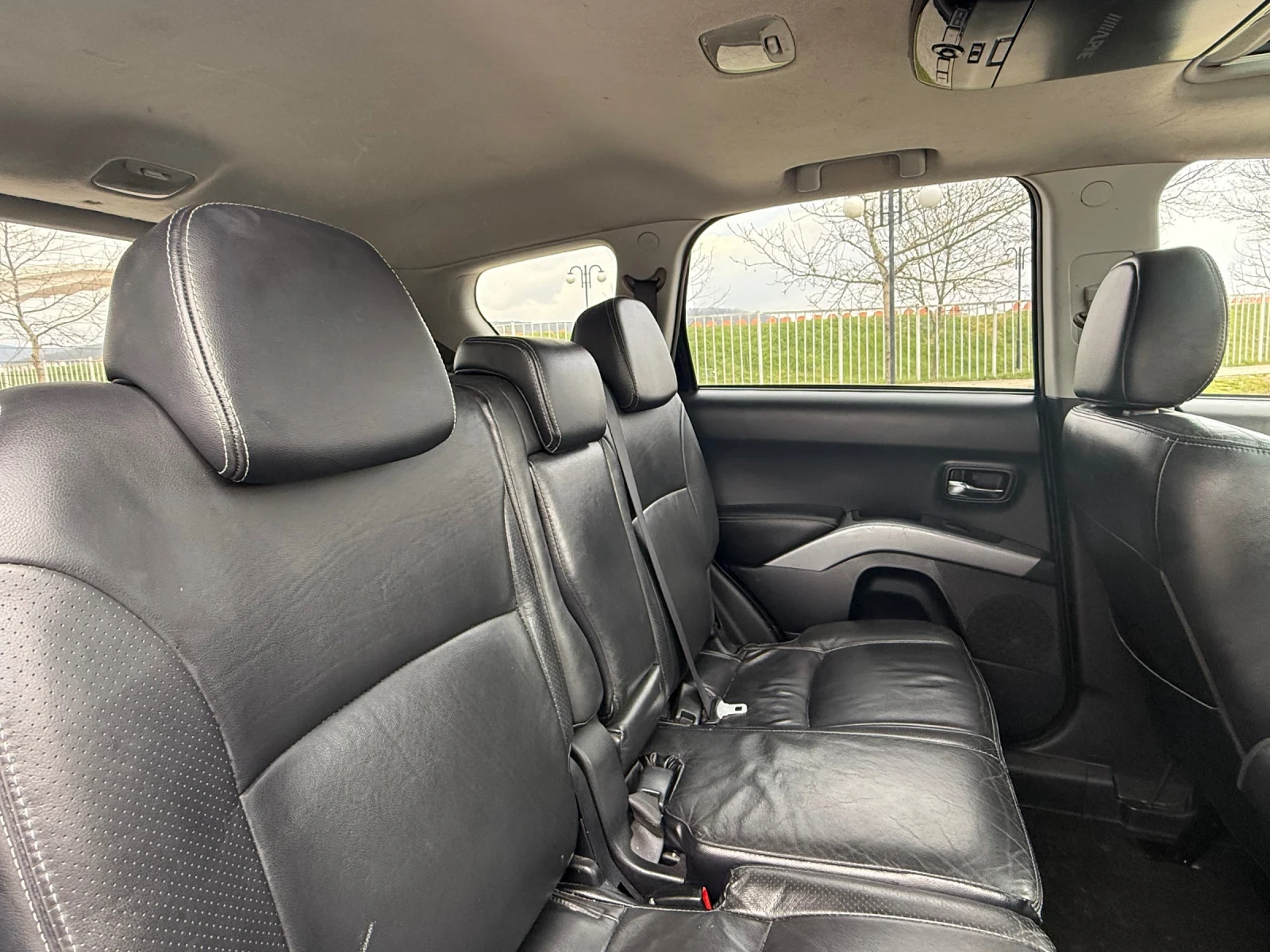 Mitsubishi Outlander ГАЗ/Кожа/Нави/Камера* ЛИЗИНГ, снимка 14 - Автомобили и джипове - 53884668