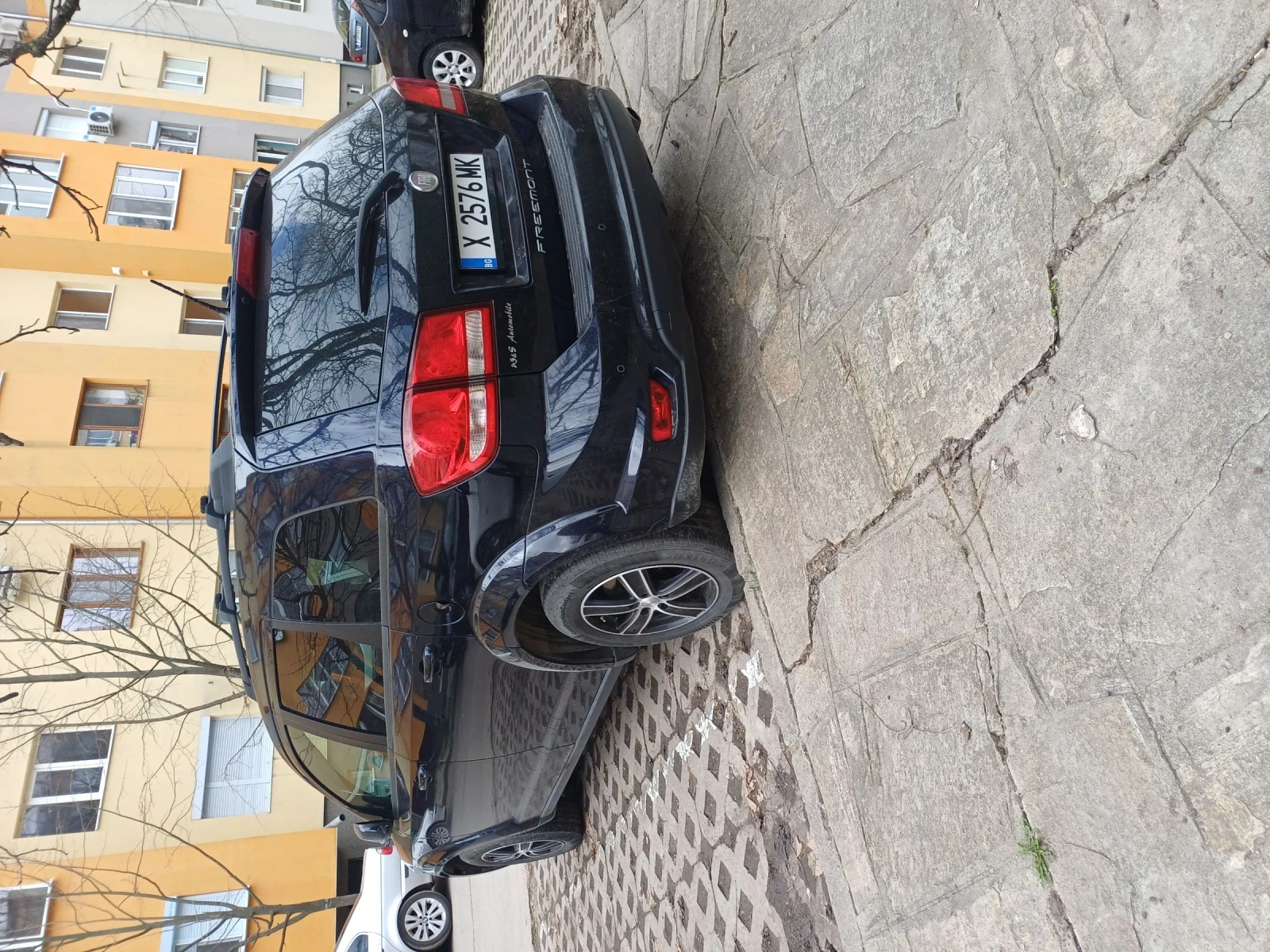 Fiat Freemont, снимка 14 - Автомобили и джипове - 54817861