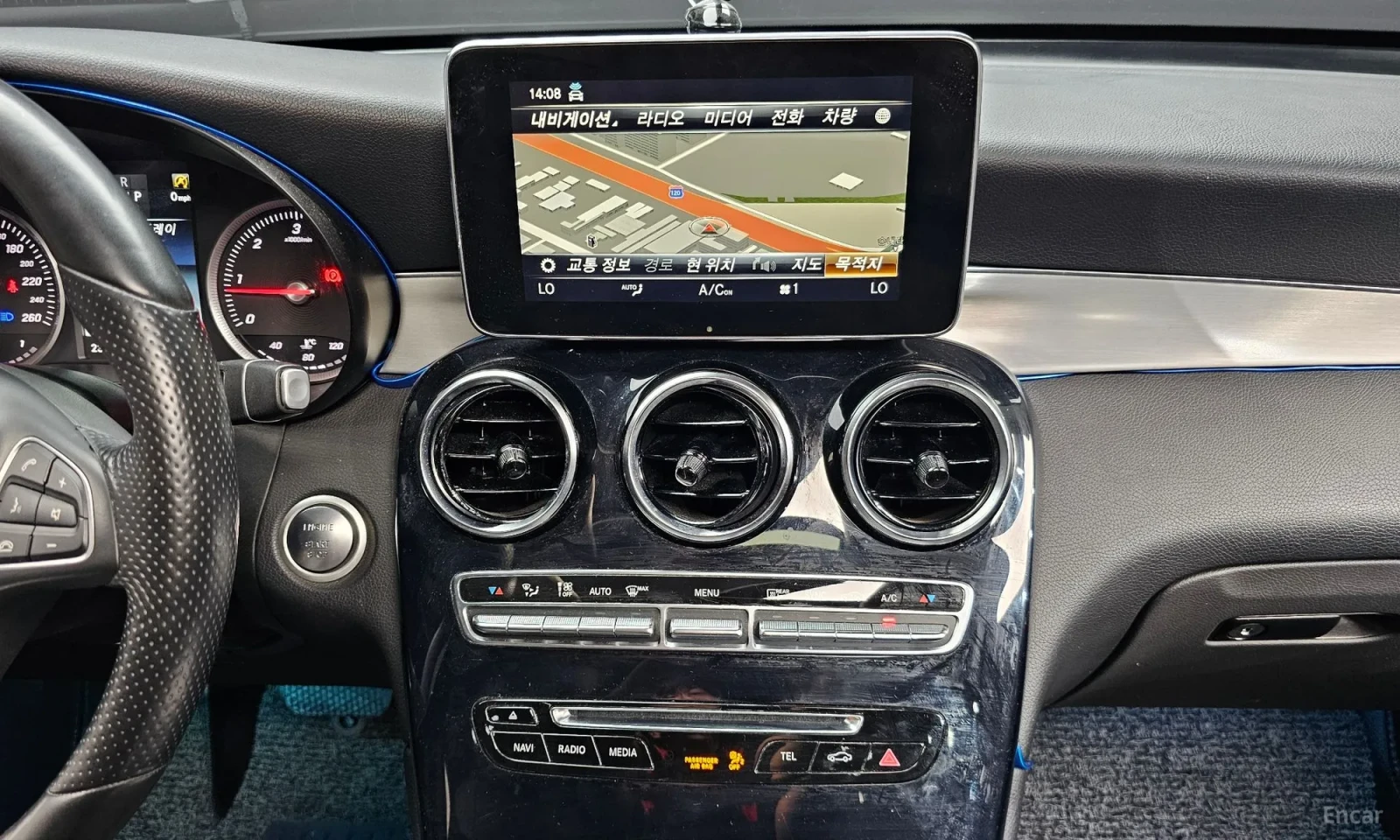 Mercedes-Benz GLC 220, снимка 14 - Автомобили и джипове - 55282545