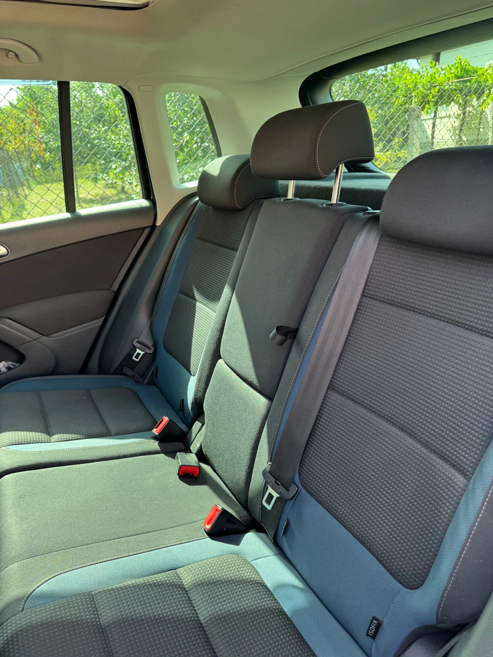 VW Tiguan 4Motion 2.0TSI 200к.с., снимка 13 - Автомобили и джипове - 55450760