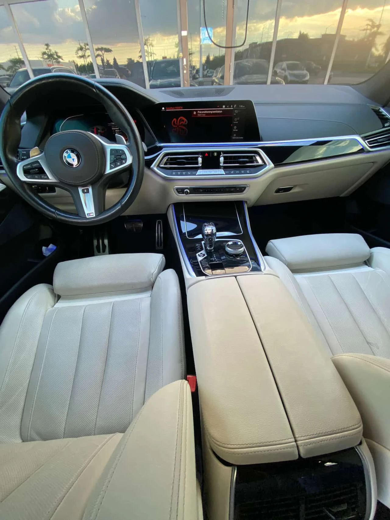 BMW X5 * xDrive40i * АВТОКРЕДИТ БЕЗ ПЪРВОНАЧАЛНА ВНОСКА* , снимка 7 - Автомобили и джипове - 55722534