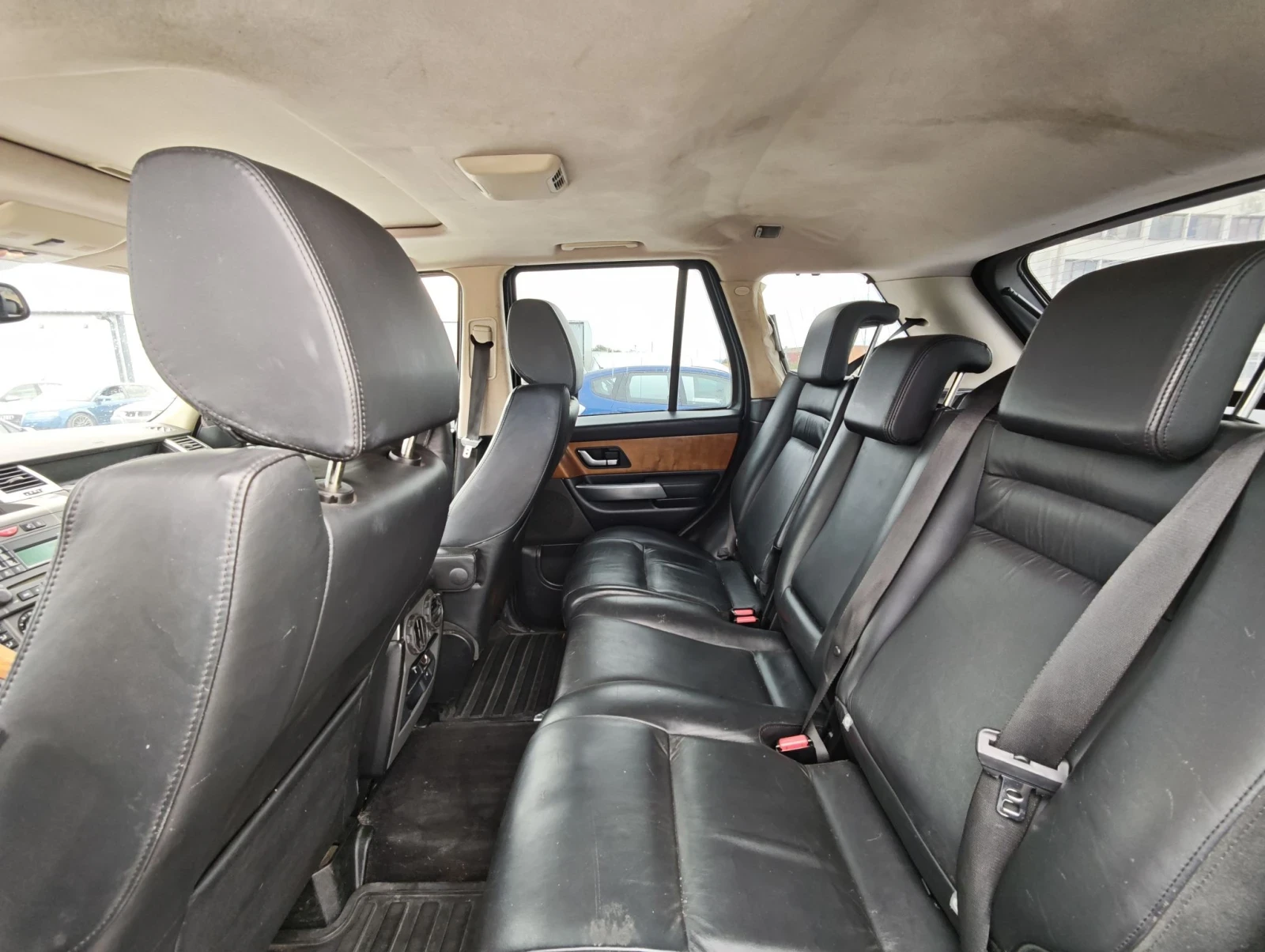 Land Rover Discovery, снимка 10 - Автомобили и джипове - 55729535