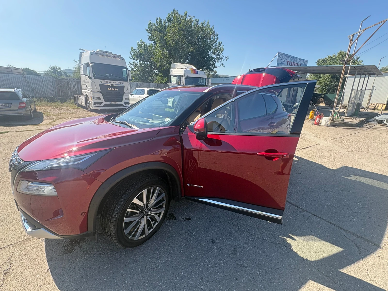 Nissan X-trail 1.5 e-4force e-power 204 к.сTEKNA PLUS, снимка 4 - Автомобили и джипове - 56067631