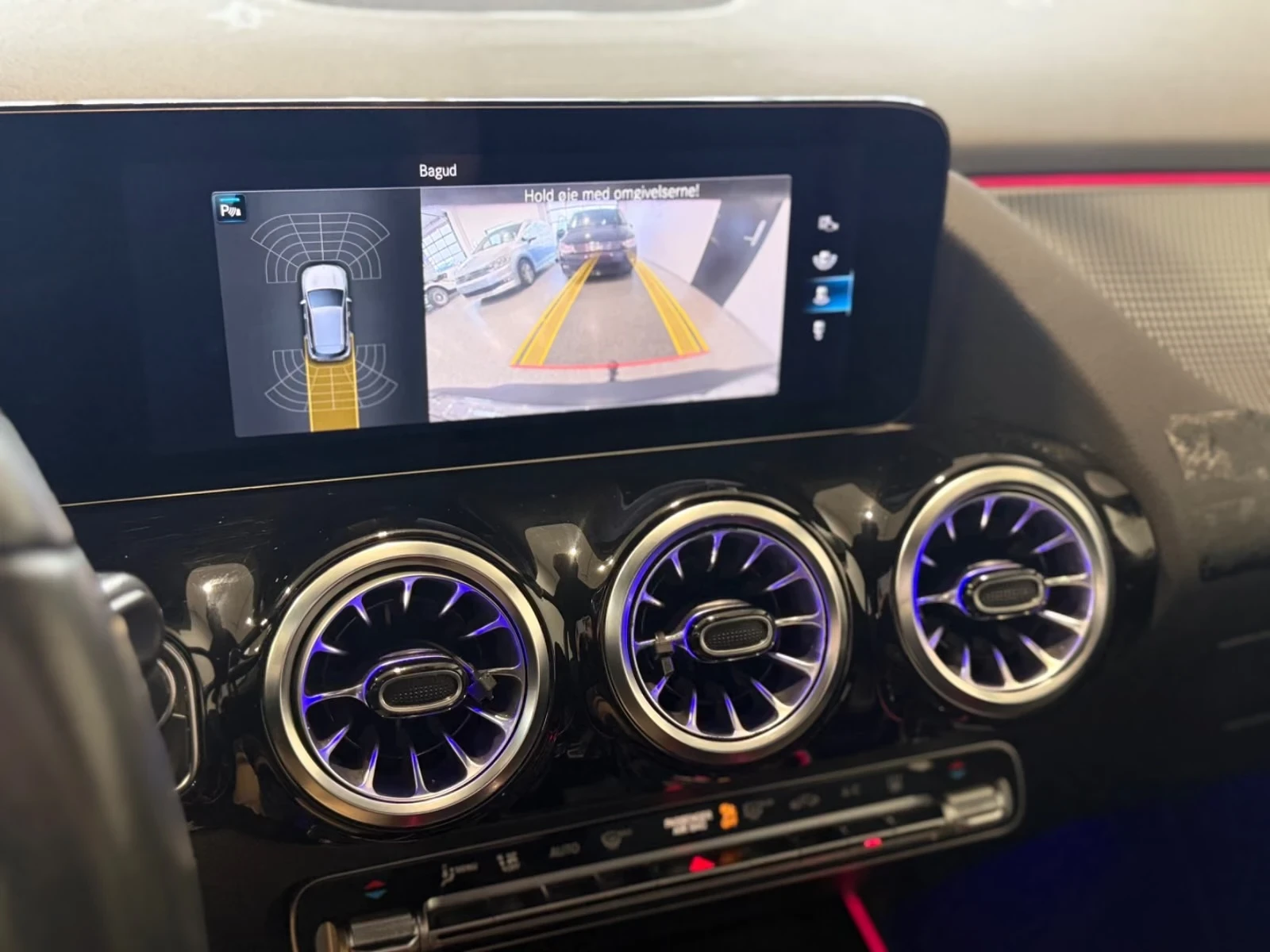 Mercedes-Benz EQA 250 ACC, снимка 11 - Автомобили и джипове - 56612387