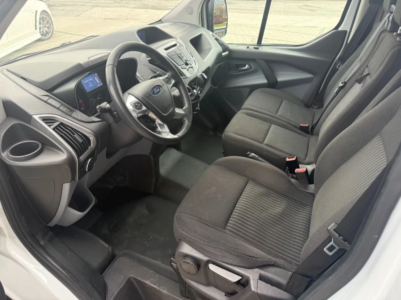 Ford Transit Custom 2.2TDCI Климатик L1H1 Euro 5, снимка 12 - Бусове и автобуси - 53286262