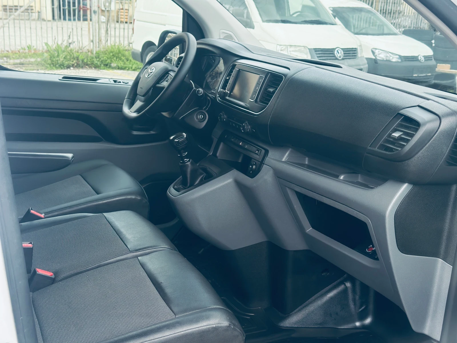 Toyota Proace 1.6HDI-116кс - изображение 10