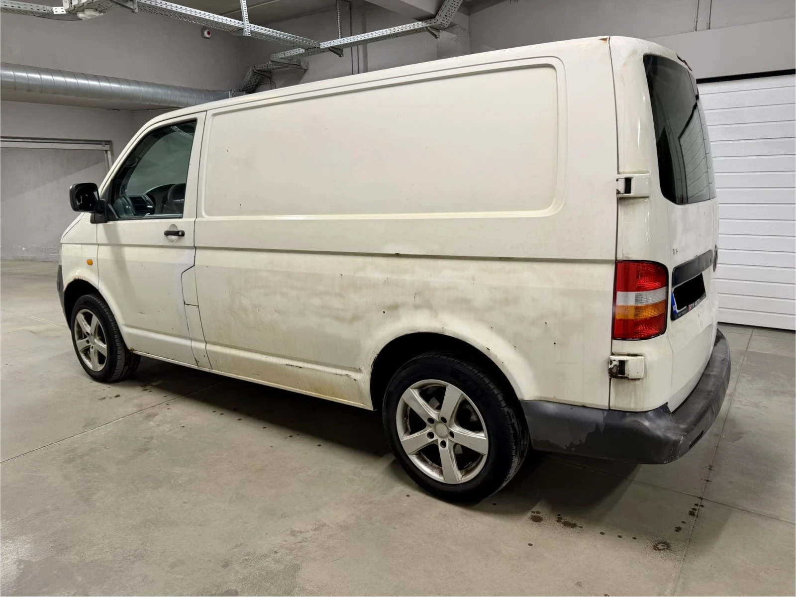 VW Transporter 2.5TDI, нов съединител, амортисьори, гражданска, снимка 4 - Бусове и автобуси - 53773600