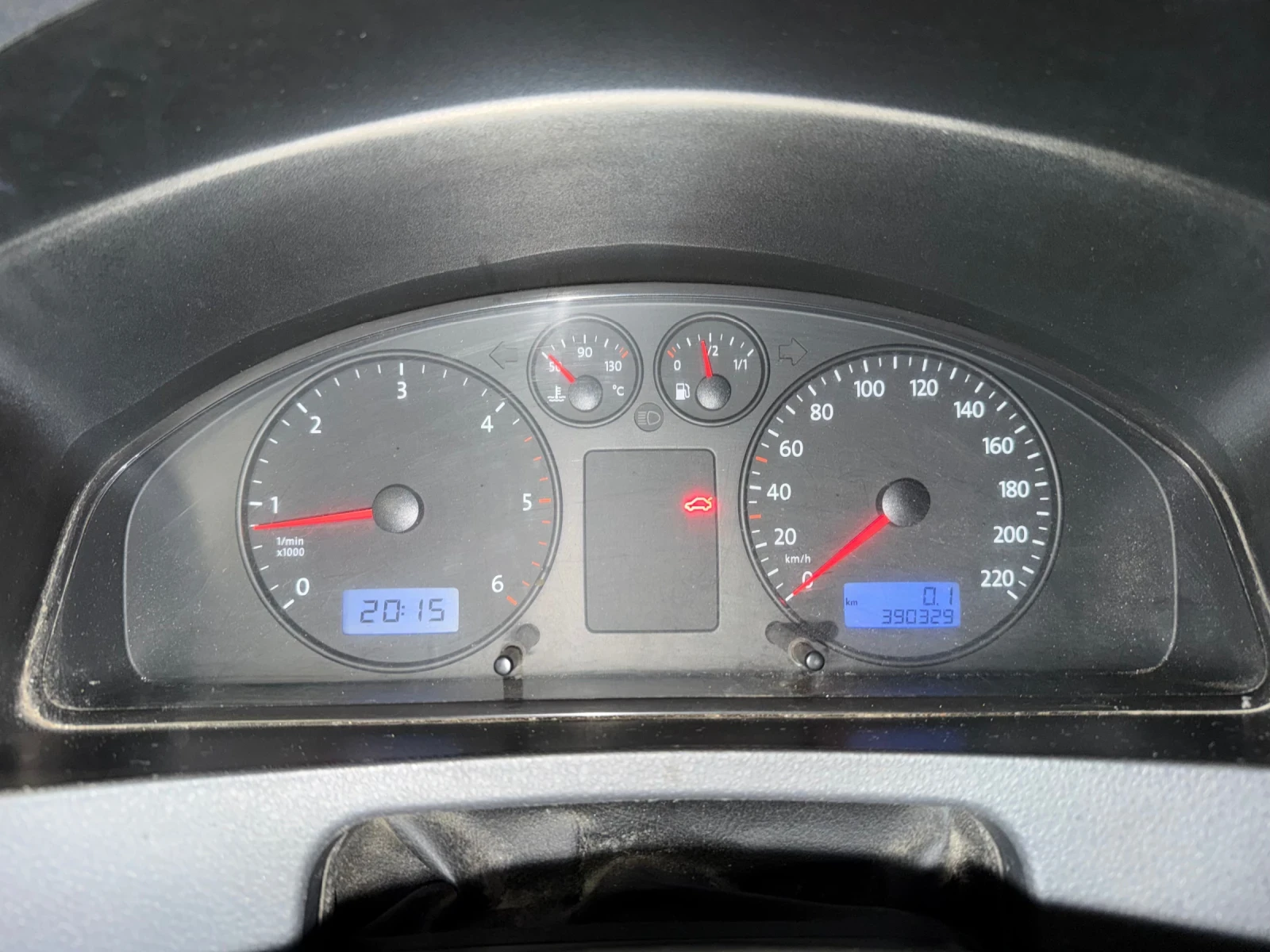 VW Transporter 2.5TDI, нов съединител, амортисьори, гражданска, снимка 14 - Бусове и автобуси - 53773600