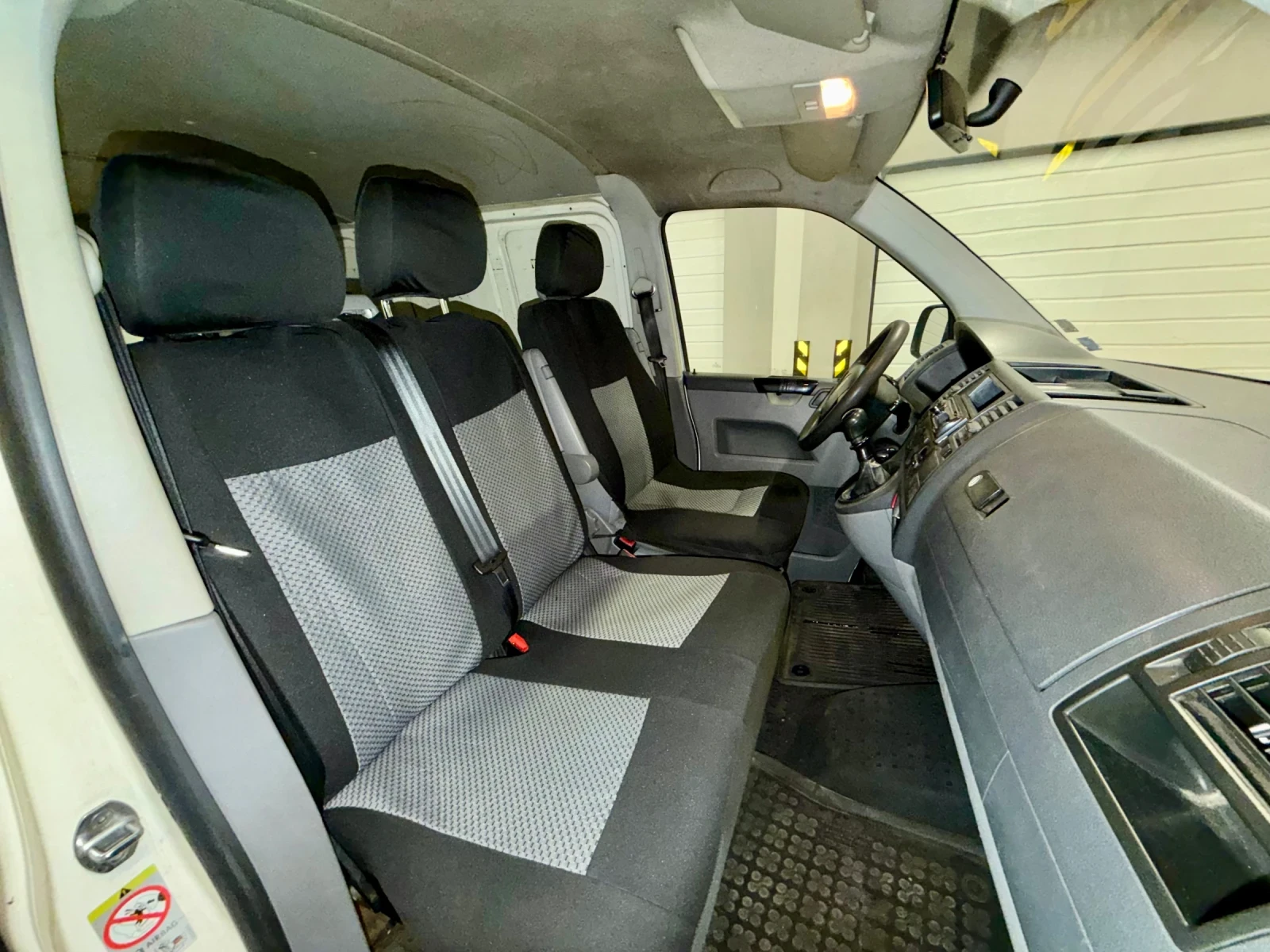 VW Transporter 2.5TDI, нов съединител, амортисьори, гражданска, снимка 13 - Бусове и автобуси - 53773600