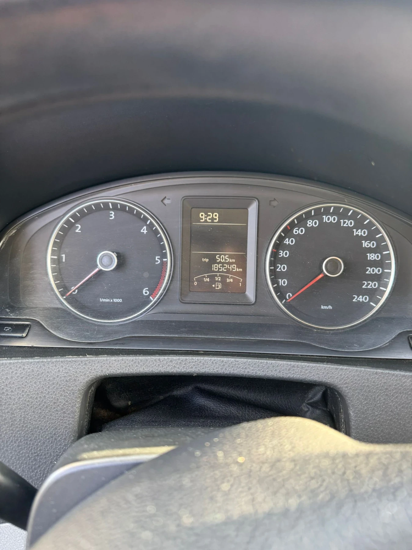 VW T5, снимка 9 - Бусове и автобуси - 54692615