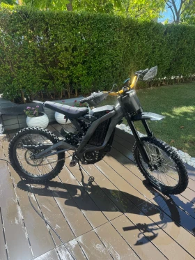 ����� �� �������� �� Surron Light Bee