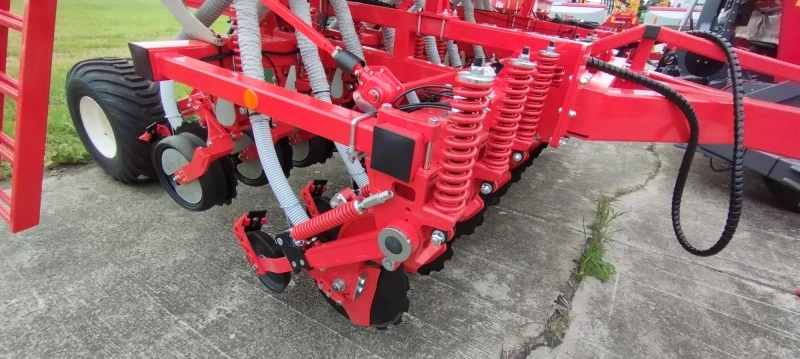 Сеялка Gaspardo Diretta 300S/17, снимка 9 - Селскостопанска техника - 51026388