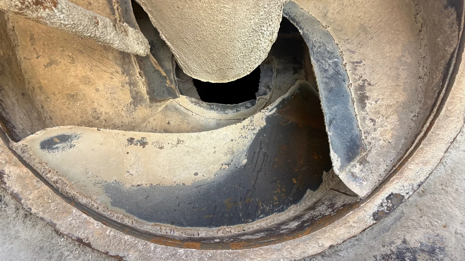 Бетон миксер Scania 113 - изображение 6